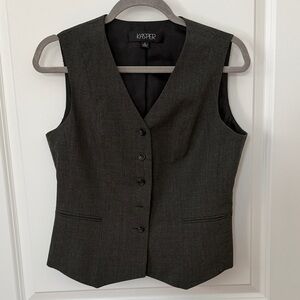 Kasper Women's Dark Gray Buttoned Vest